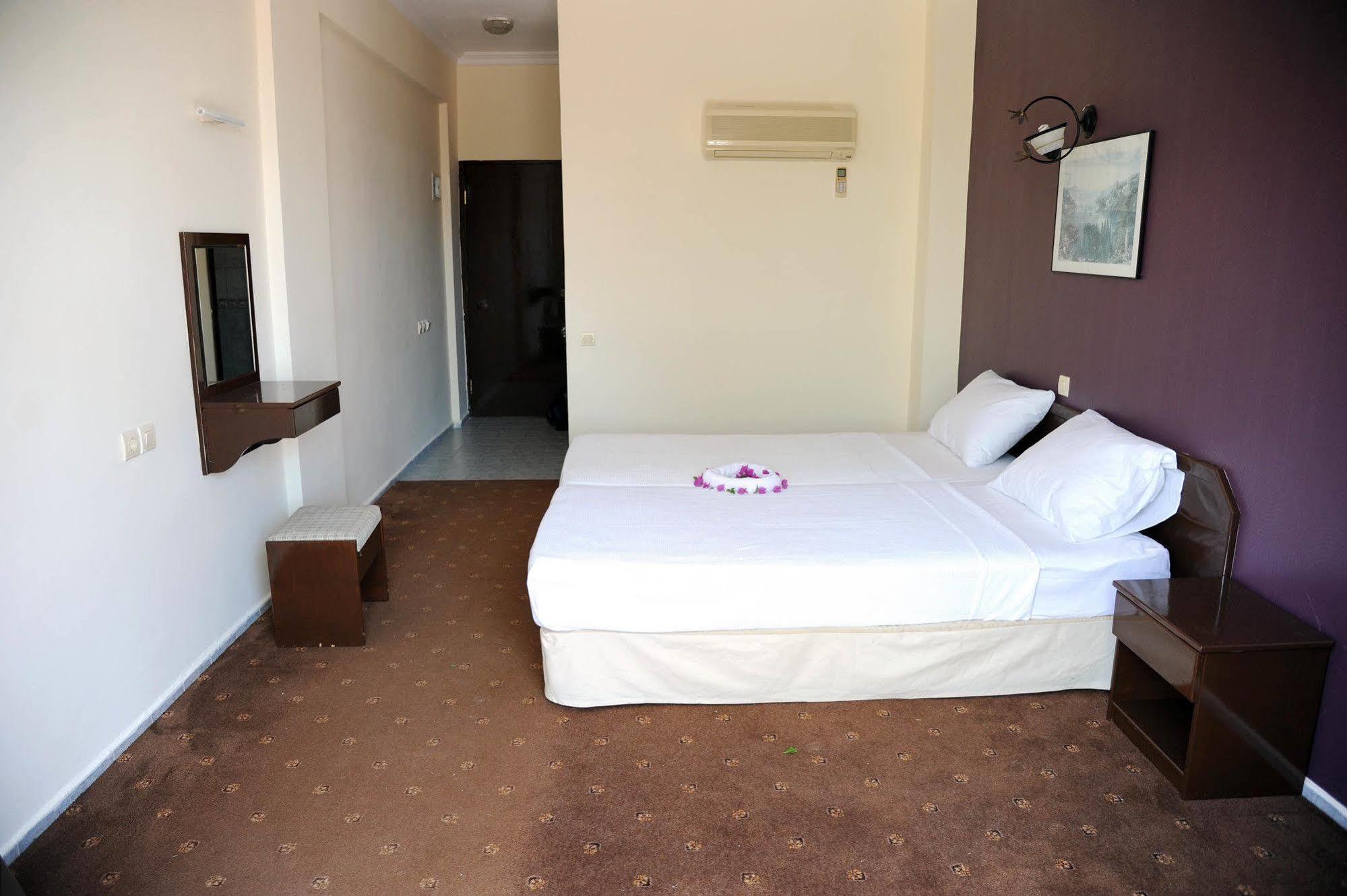Ilimyra Hotel Çamyuva Екстериор снимка